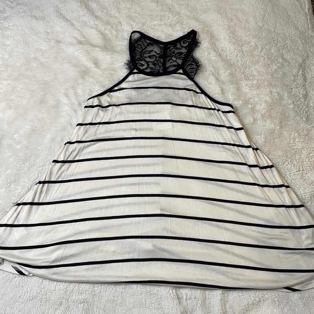 NWT Lovely‎ Melody Tank